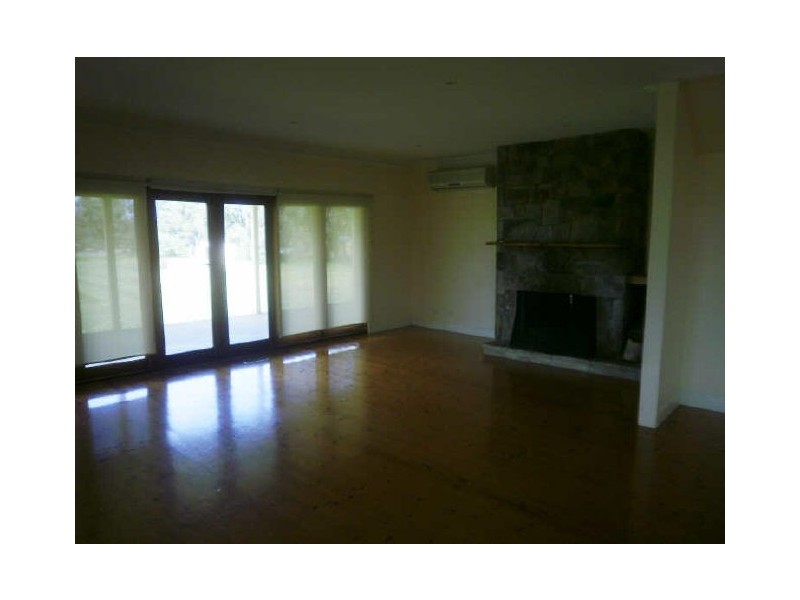 860 Ballarto Road, Cranbourne South VIC 3977