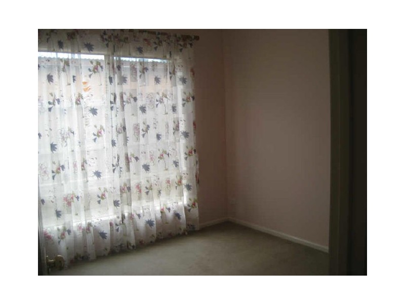 2 Don Collins Way, Berwick VIC 3806