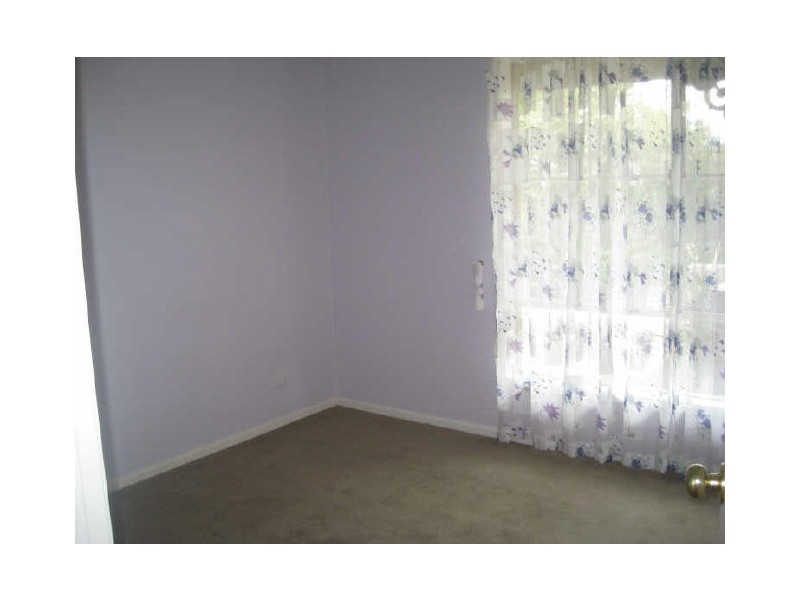 2 Don Collins Way, Berwick VIC 3806