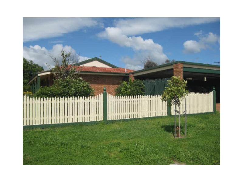 1 Riddleston Court, Narre Warren VIC 3805