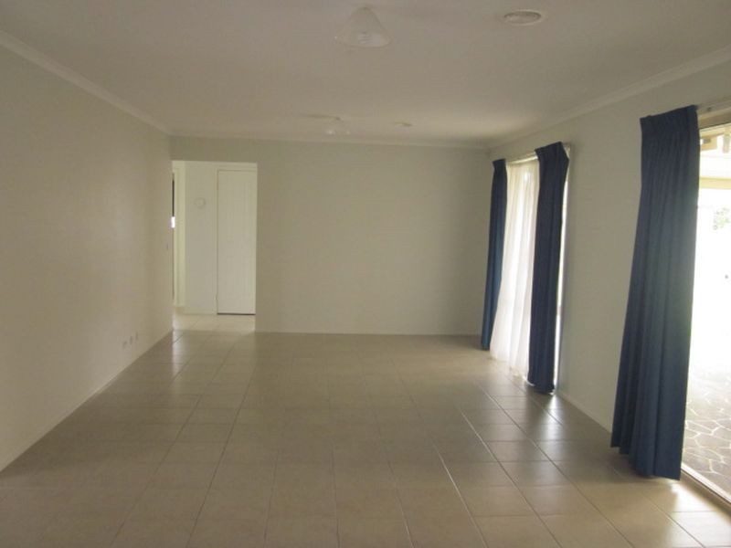 83 Golf Links Road, Berwick VIC 3806