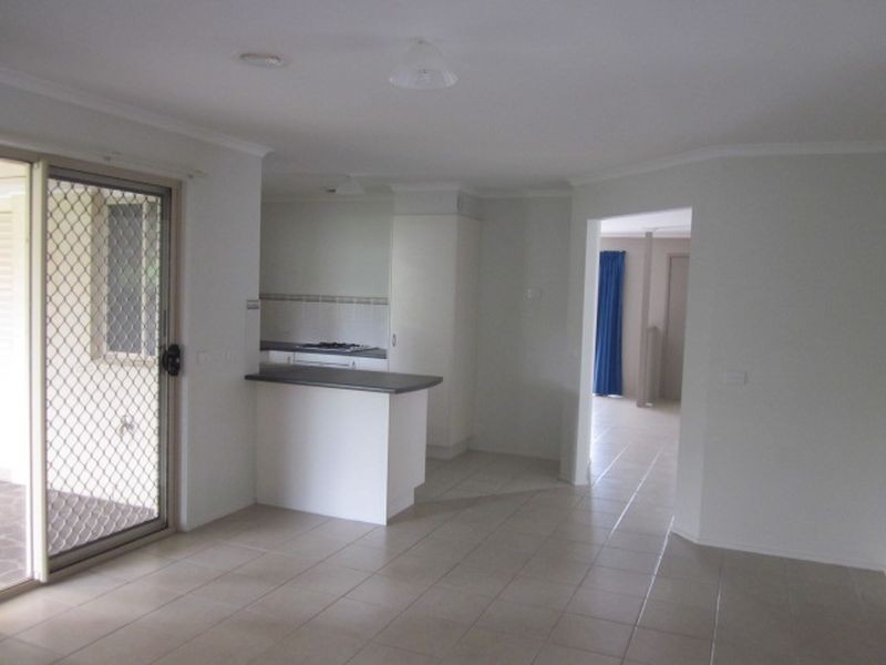 83 Golf Links Road, Berwick VIC 3806