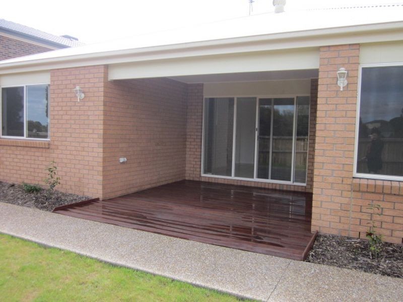 2 Mandalay Court, Berwick VIC 3806