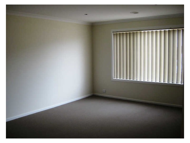 47 Riviera Drive, Berwick VIC 3806