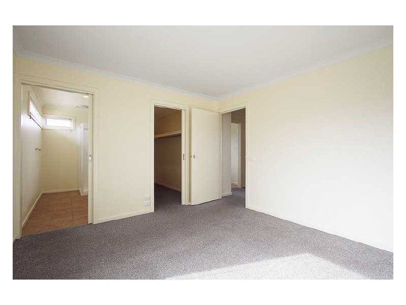 13/52-54 Shinners Avenue, Berwick VIC 3806