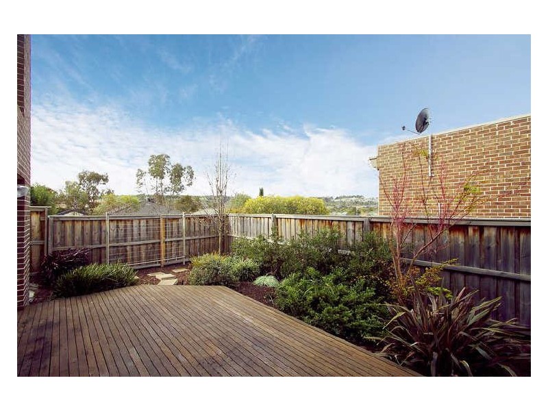 13/52-54 Shinners Avenue, Berwick VIC 3806