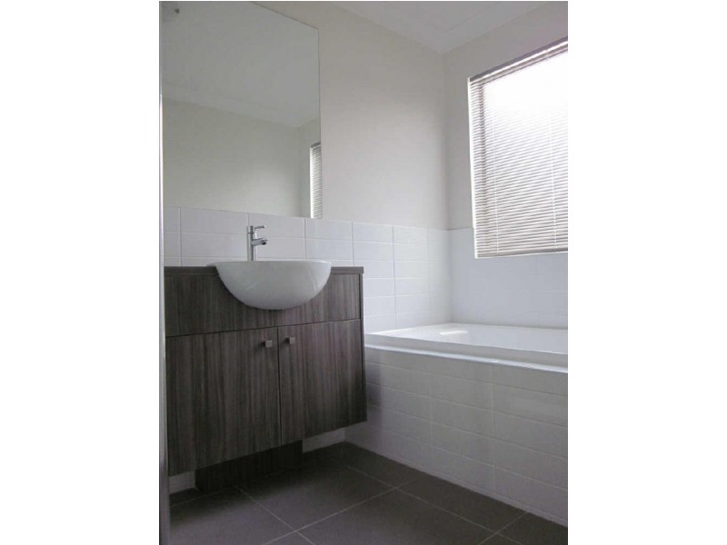 6/Lindeman Street, Berwick VIC 3806