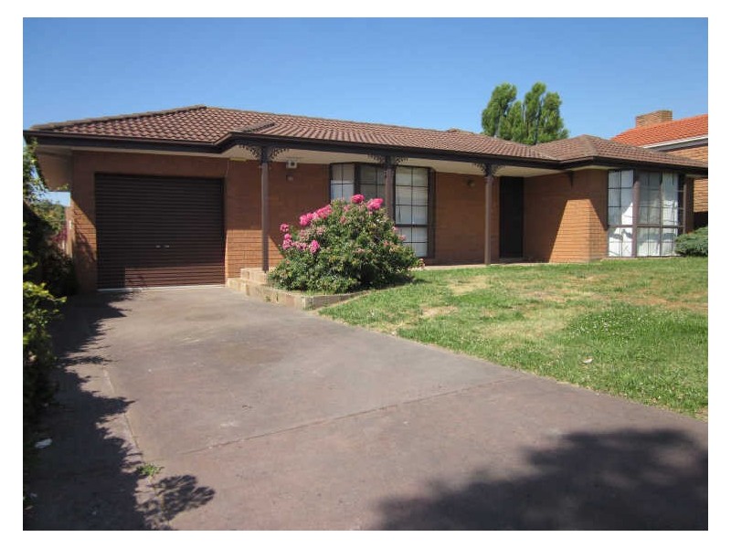 14 Salignus Court, Narre Warren VIC 3805