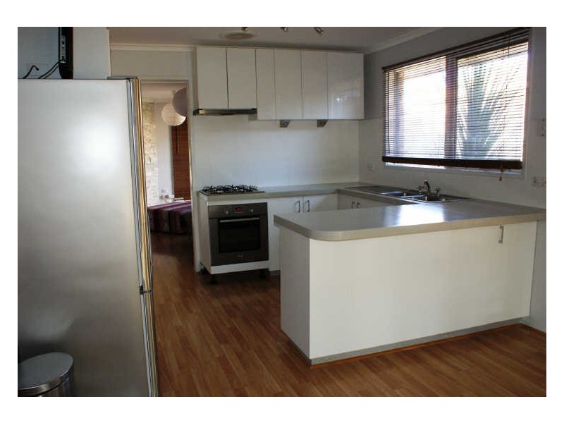 12 Hillman Court, Berwick VIC 3806