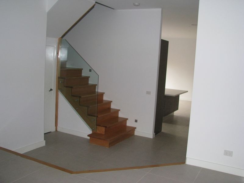 1/4 Buchanan Road, Berwick VIC 3806