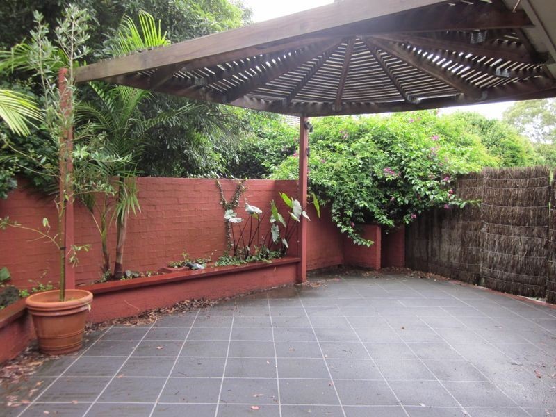 2/20 Outlook Drive, Berwick VIC 3806