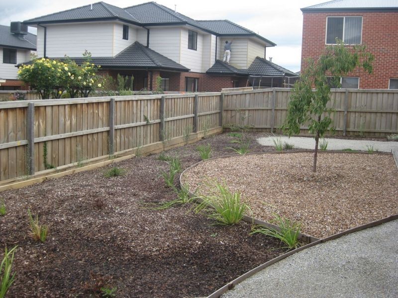 16 Barak Avenue, Berwick VIC 3806