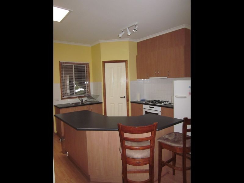 4A Salisbury Court, Berwick VIC 3806