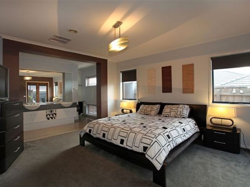 28 Olive Road, Lynbrook VIC 3975