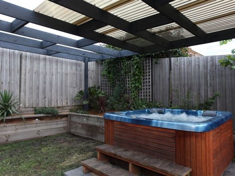 28 Olive Road, Lynbrook VIC 3975