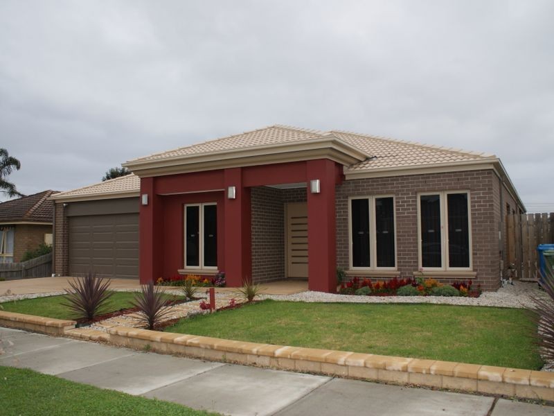 7 Bunbury Avenue, Narre Warren VIC 3805