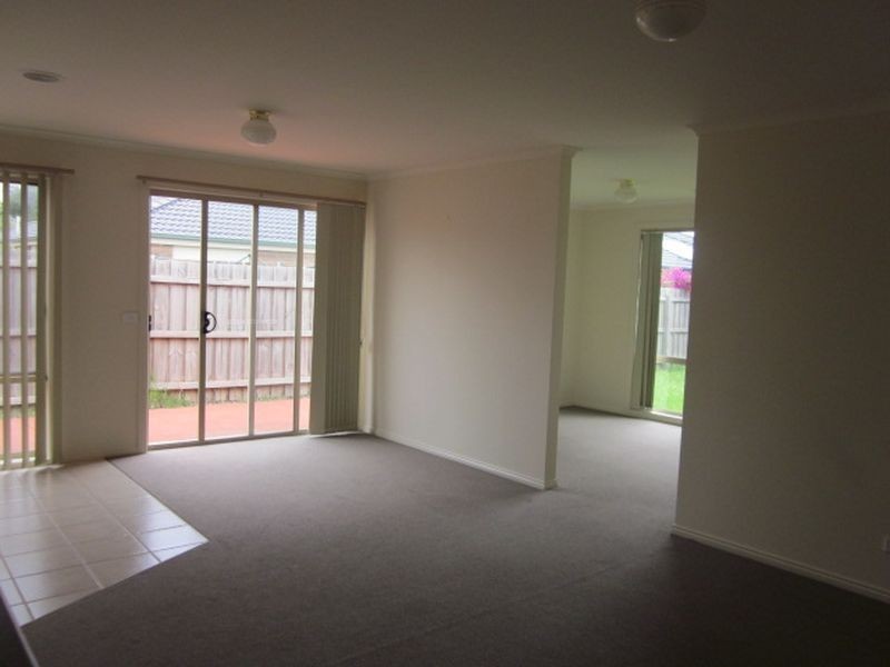 3 Dempster Way, Berwick VIC 3806