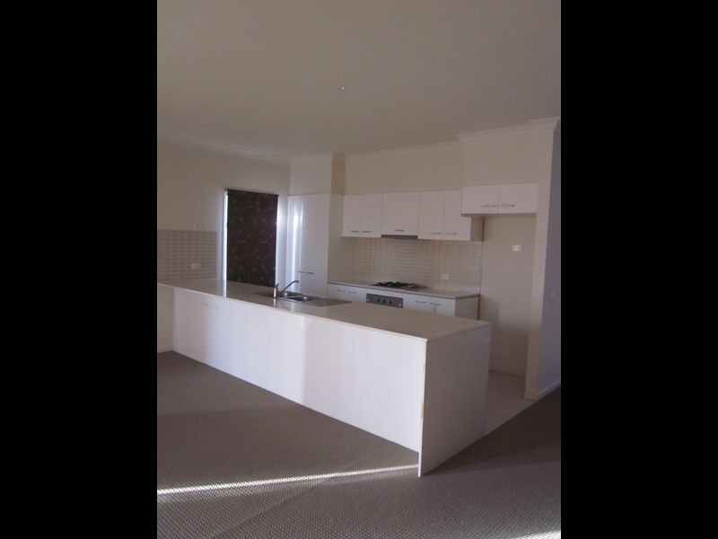 2 Whitehaven Street, Berwick VIC 3806