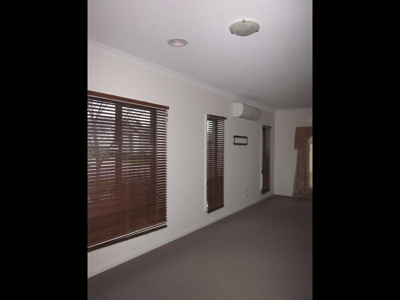 2 Whitehaven Street, Berwick VIC 3806