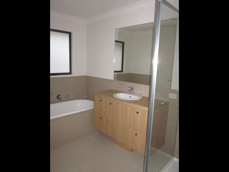 2 Whitehaven Street, Berwick VIC 3806