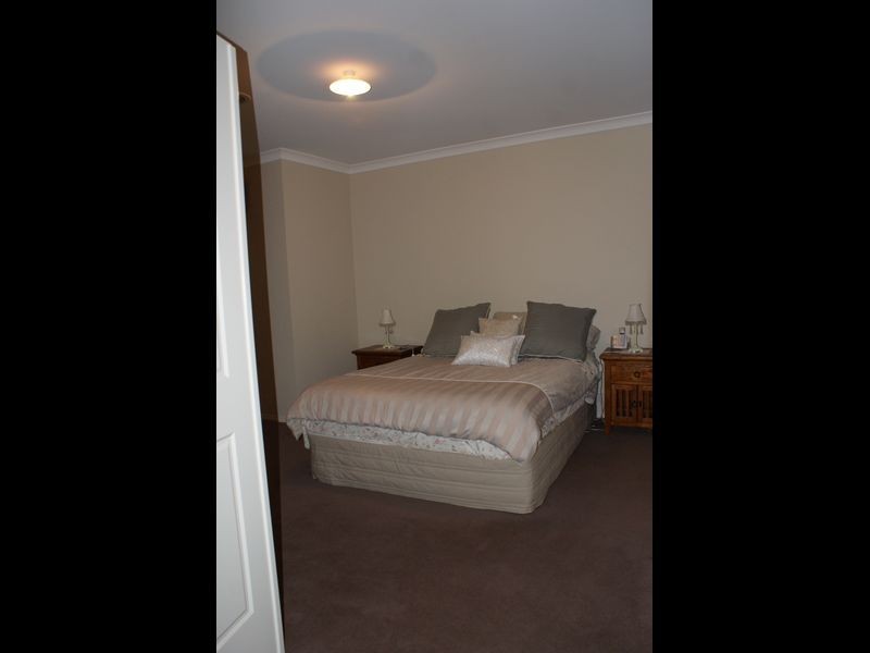 50 Grices Road, Berwick VIC 3806