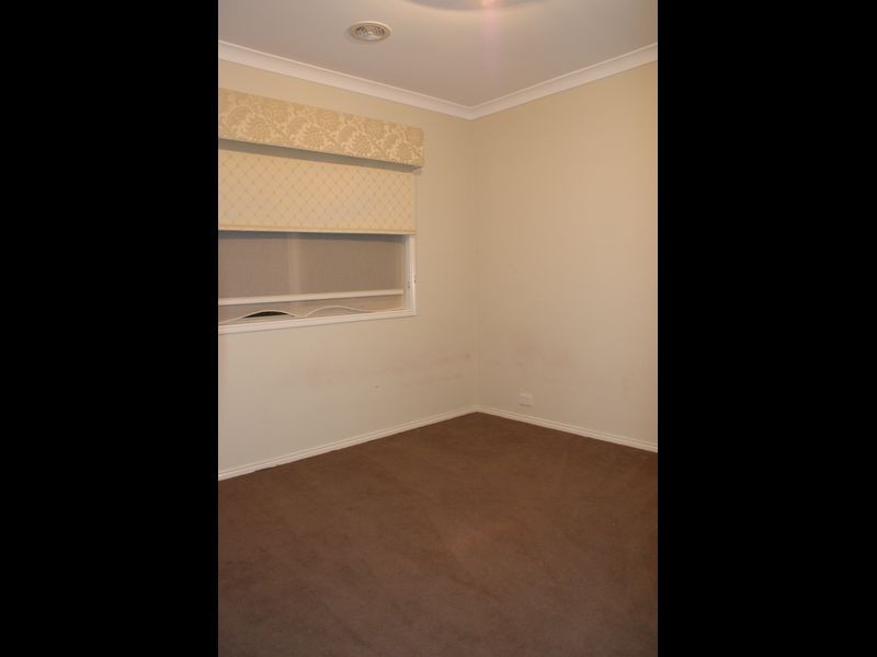 50 Grices Road, Berwick VIC 3806