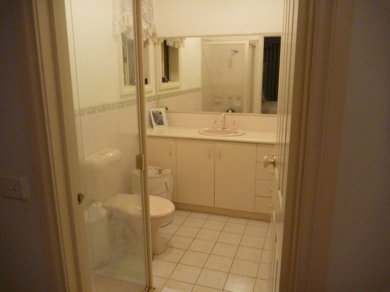 3/37 Peel Street, Berwick VIC 3806