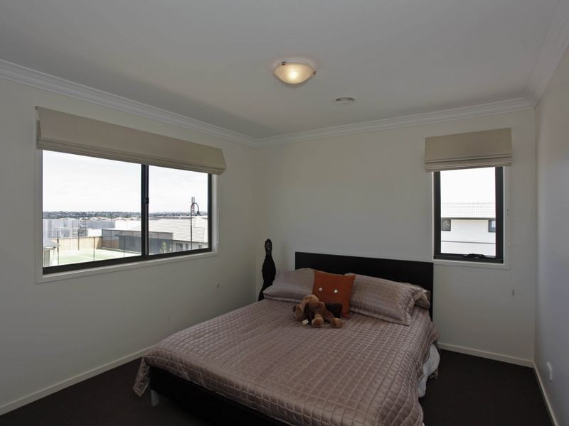 1 Hayman Street, Berwick VIC 3806