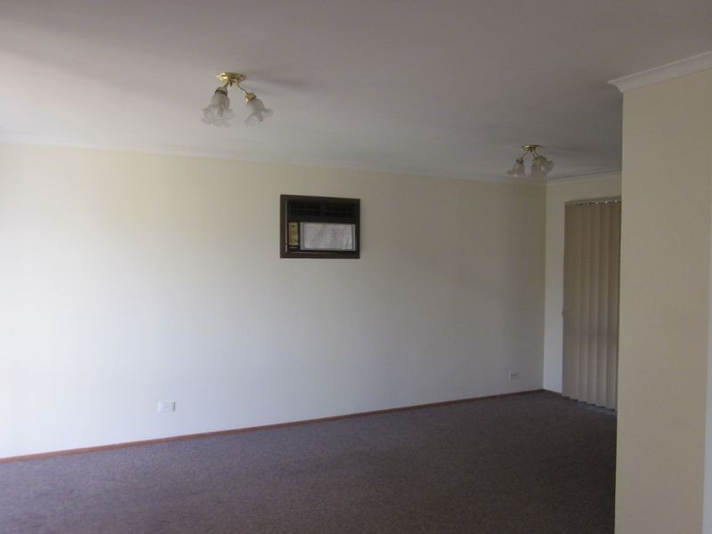 4 County Drive, Berwick VIC 3806