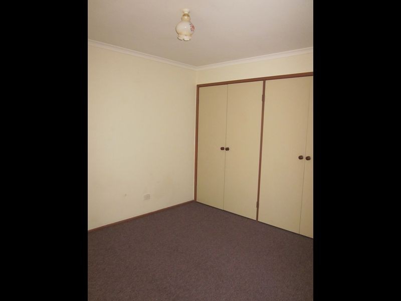 4 County Drive, Berwick VIC 3806