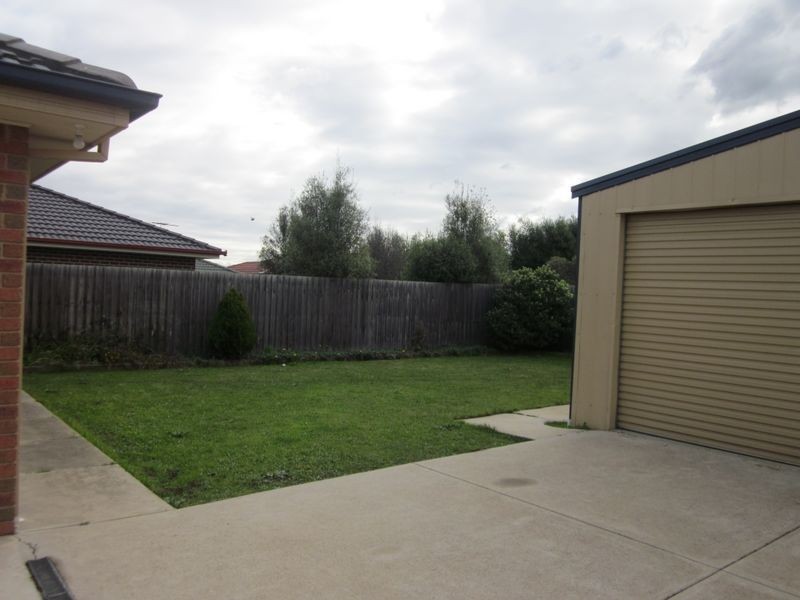 72 Hancock Drive, Berwick VIC 3806