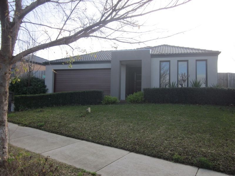 56 Fairholme Boulevard, Berwick VIC 3806