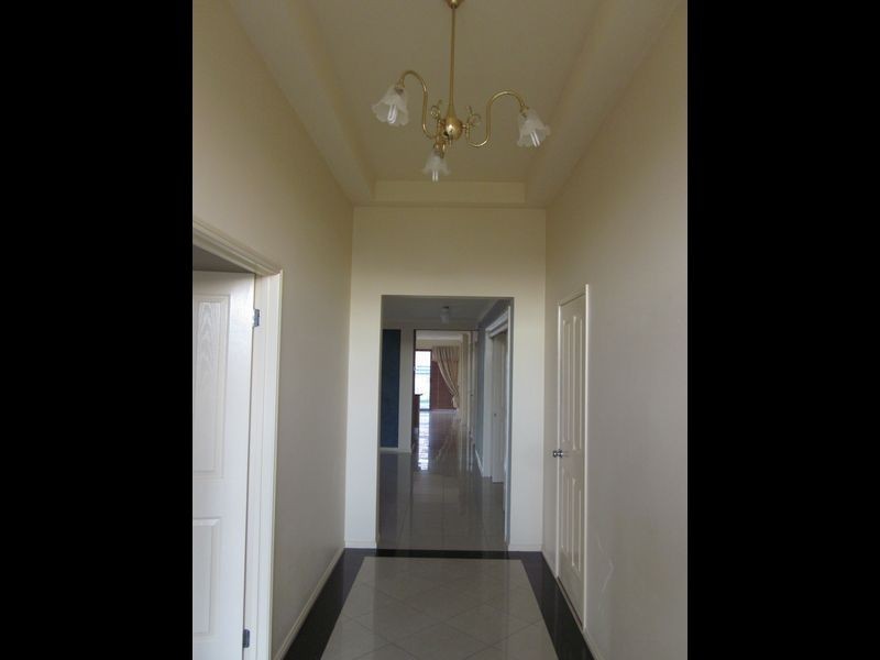 15 Fenton Place, Narre Warren South VIC 3805