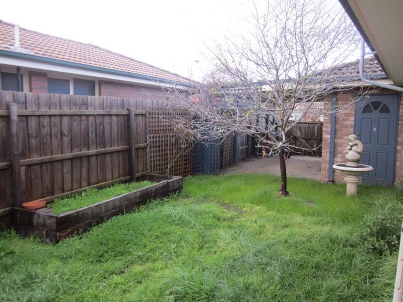 6 Florence Avenue, Berwick VIC 3806