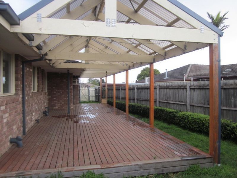 6 Florence Avenue, Berwick VIC 3806