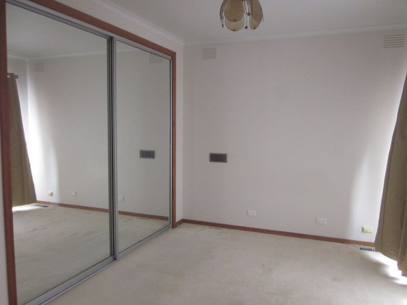 15 Edwardes Street, Berwick VIC 3806