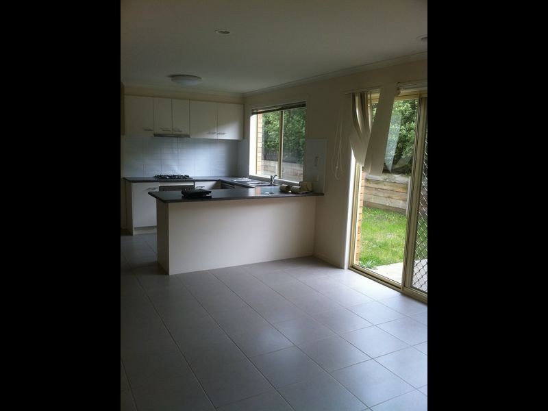 61 Elliott Parade, Lynbrook VIC 3975