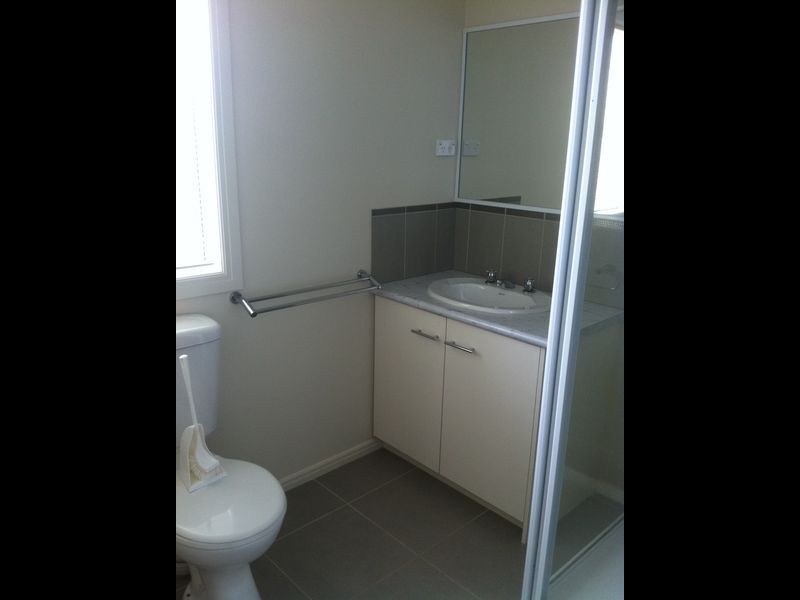 61 Elliott Parade, Lynbrook VIC 3975