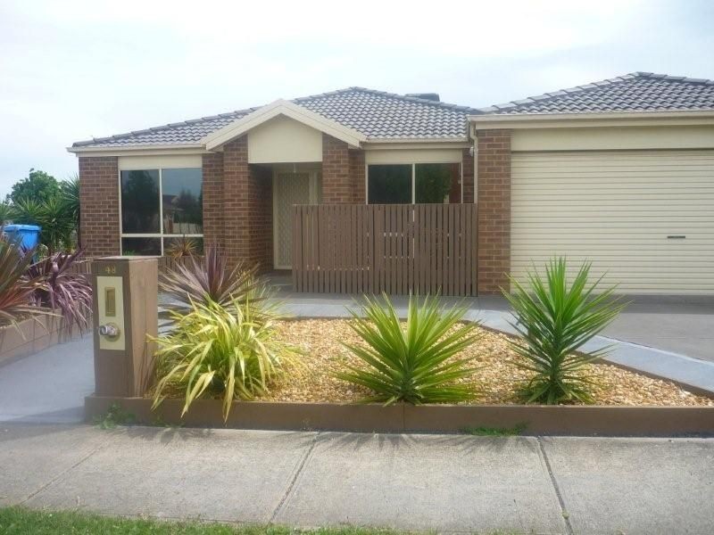 48 McCubbin Way, Berwick VIC 3806