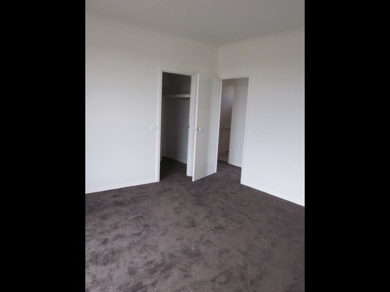 38 Tantallan Boulevard, Beaconsfield VIC 3807