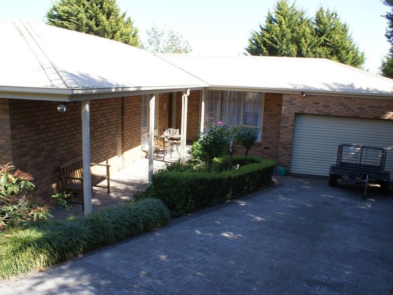 14 Mahon Avenue, Beaconsfield VIC 3807