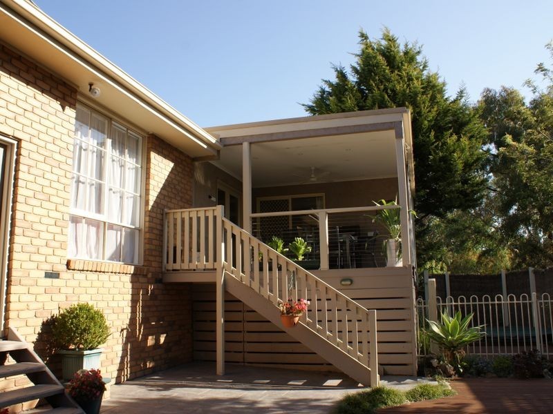 14 Mahon Avenue, Beaconsfield VIC 3807