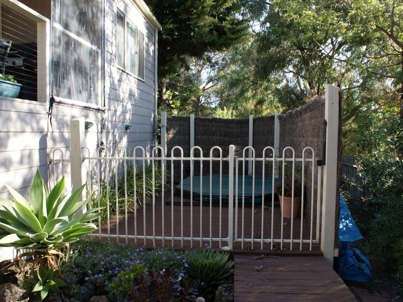 14 Mahon Avenue, Beaconsfield VIC 3807
