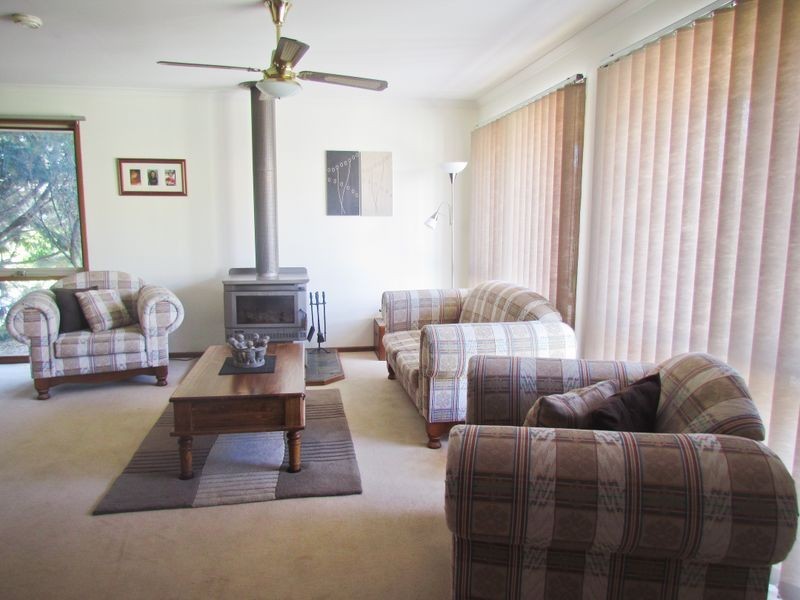 1 Bunerong Court, Narre Warren South VIC 3805