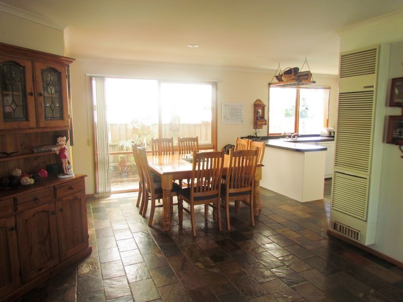 1 Bunerong Court, Narre Warren South VIC 3805