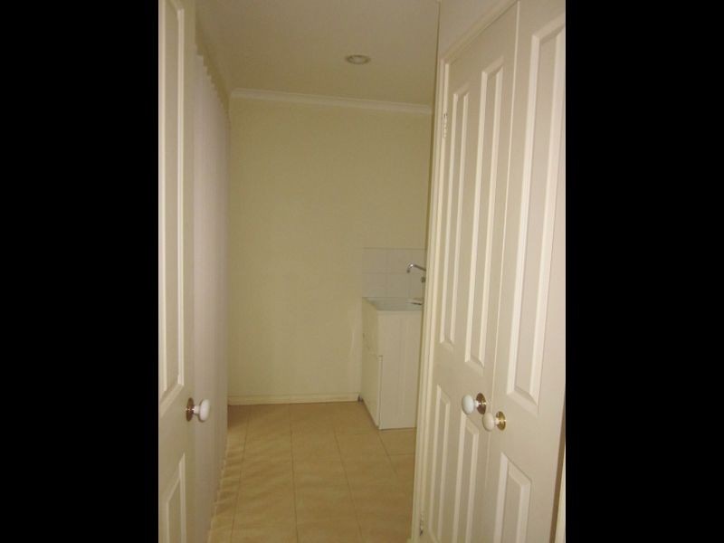 4 Kimbarra Drive, Berwick VIC 3806