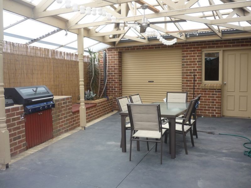 19 Marsh Grove, Berwick VIC 3806