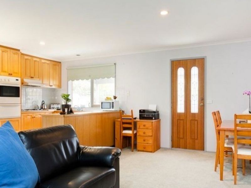 1B Argyle Court, Berwick VIC 3806