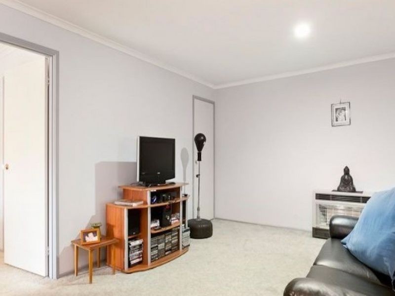 1B Argyle Court, Berwick VIC 3806