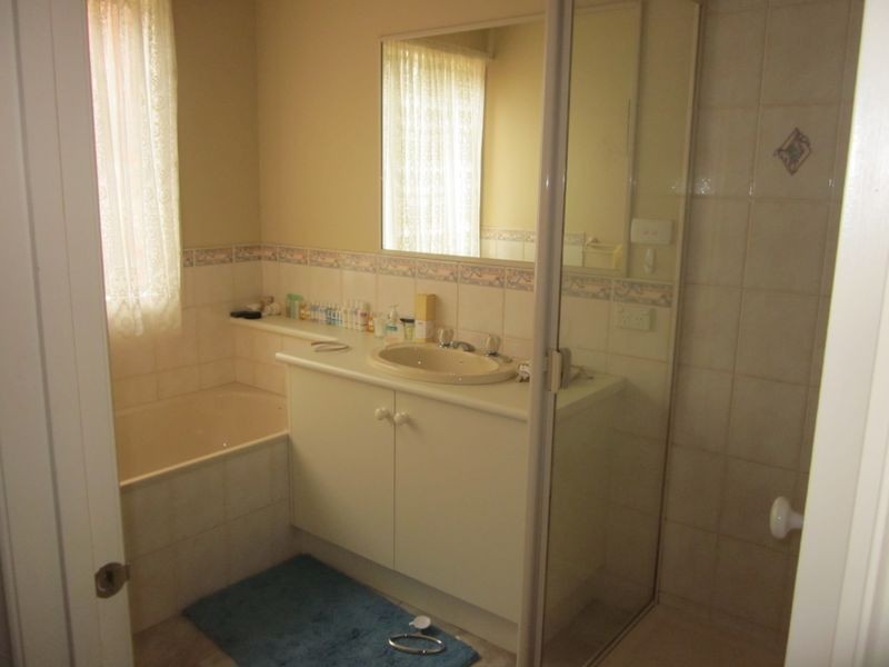 20 Nullica Court, Berwick VIC 3806